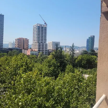 Center In Center Apartmán Tirana